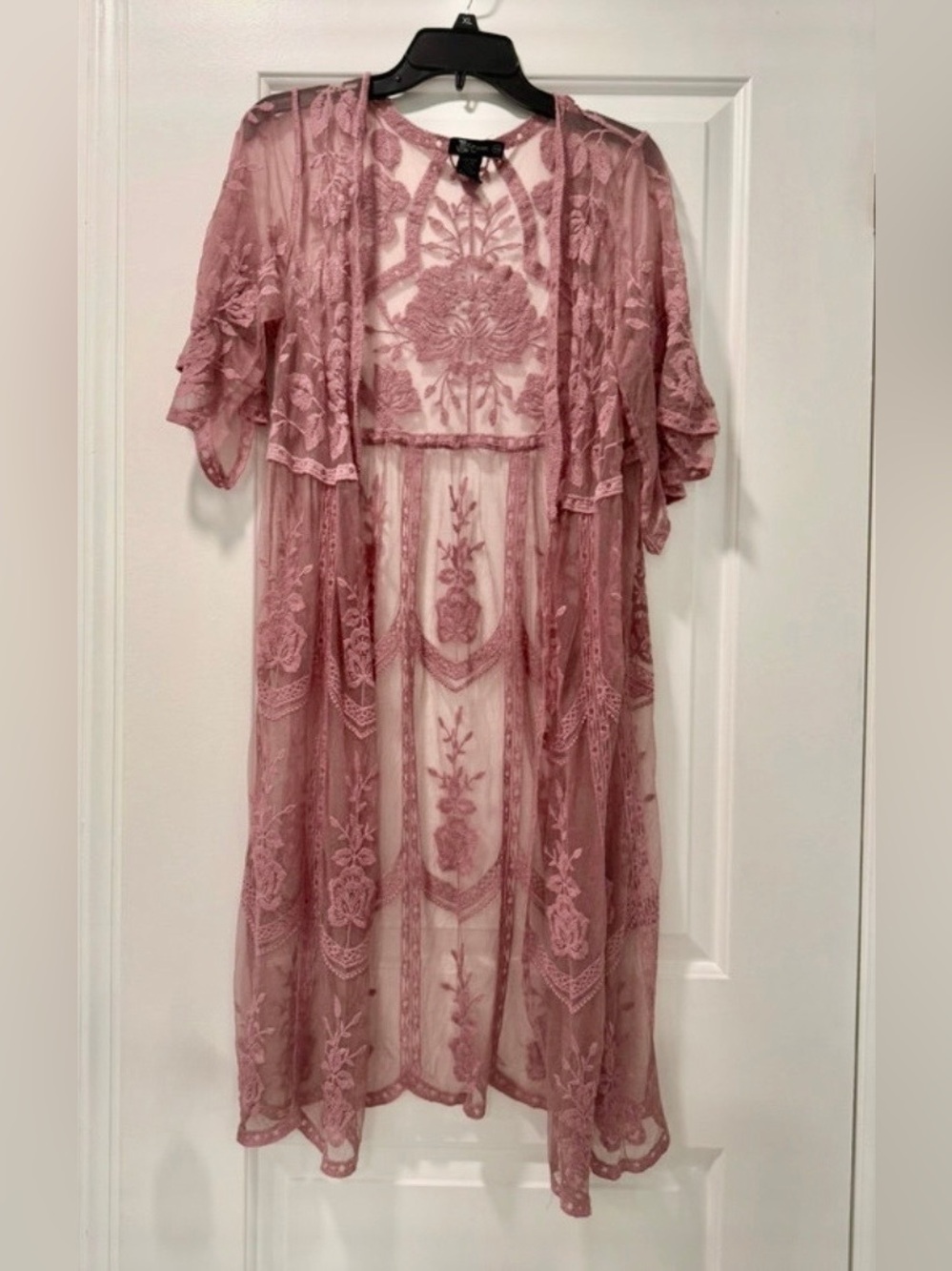 Miss Chievous NWOT Dusty Rose Embroidered Lace Duster Kimono S/M Boho Romantic